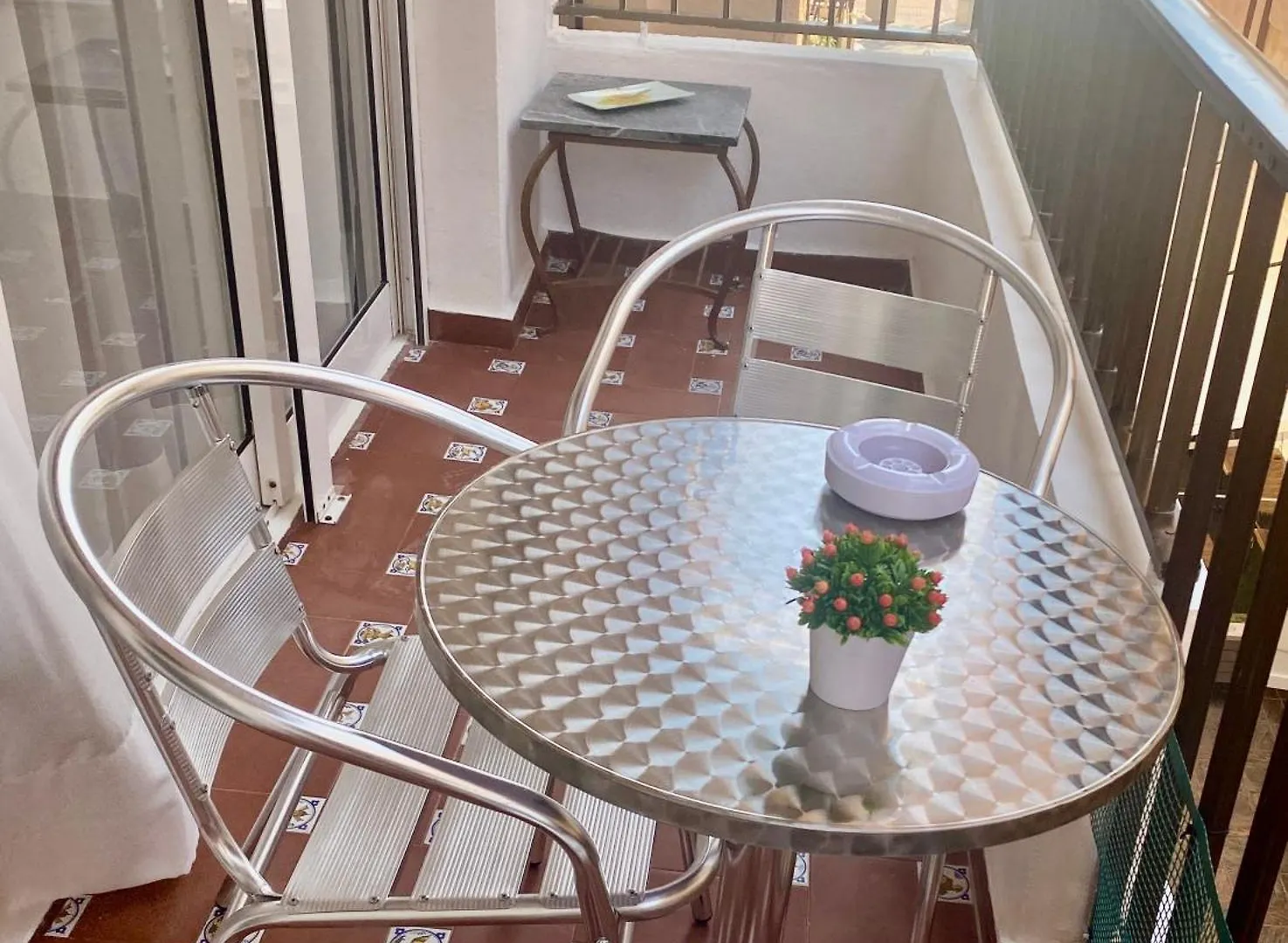 Primera Linea De Playa Y Centrico Fuengirola Apartment